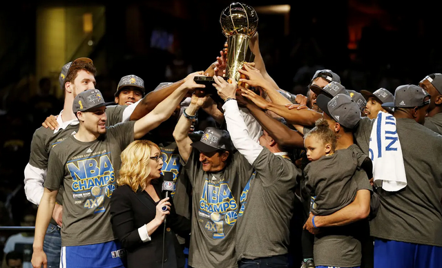 体育直播-巴塞罗那带队取胜！，JackeyLove重要时刻出色防守赢得满堂喝彩的简单介绍-体育直播