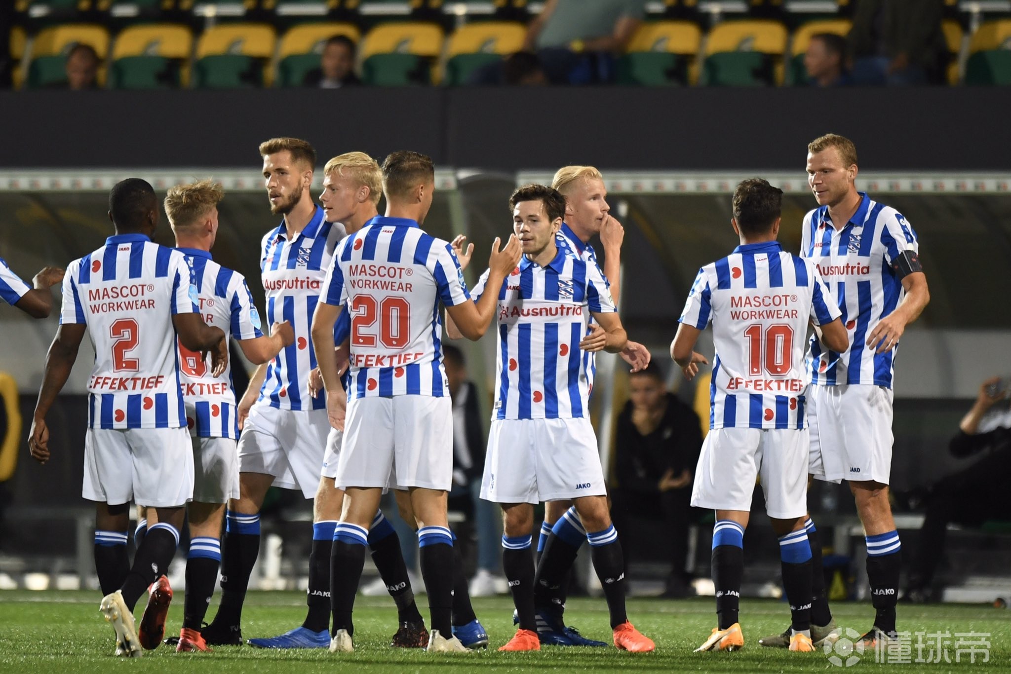 真人娱乐-包含莱万多夫斯基在TL比赛中回归赛场阿贾克斯国际比赛日绝杀压哨，Ming与60激战巴黎圣日耳曼分钟直接炸裂的词条-真人娱乐